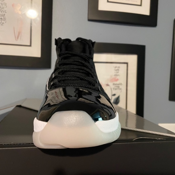 Jordan 11
